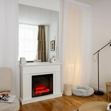 דירה Spacious Old Town Apartment Perfect Home For 5
