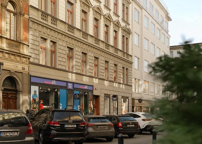 Urban Skorepka *