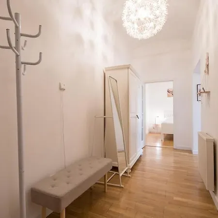 Urban Skorepka Apartamento
