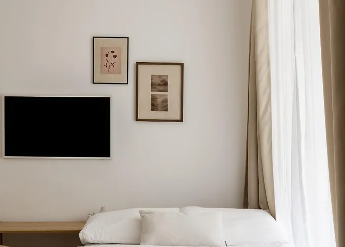 Daire Urban Skorepka Prag